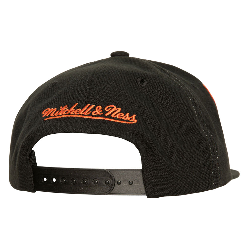 Mitchell & Ness - Varsity Bust Suns Snapback - Black/Multi